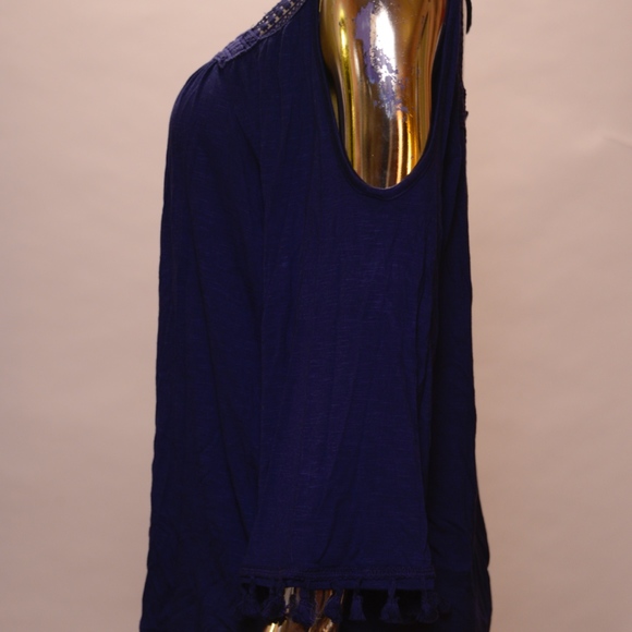 Dark blue top with cut-out shoulders, bell sleeves - Picture 3 of 6